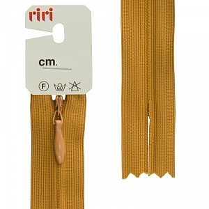 RiRi  MERAS  3,    , 18  (, 2221-)